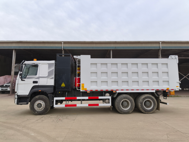 Sinotruk 55 Electric Dump Truck (6×4) 30T